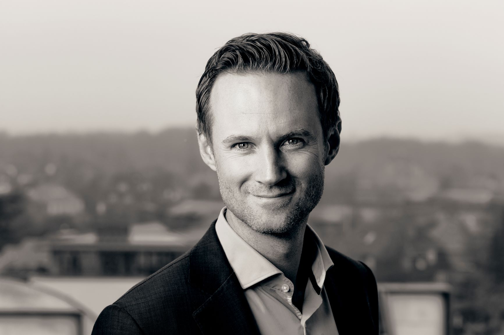 Intellias Guest Blog: How to Sustainably Pursue Digital Banking Innovations - Front-End (Office) Transformations