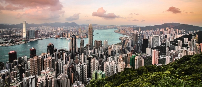 Structure of an XBRL Data Point with values